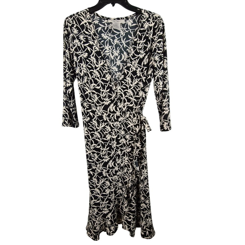 Nine West Womens Black Cream Floral Wrap Dress Size 6 3/4 Sleeve V Neck Short
